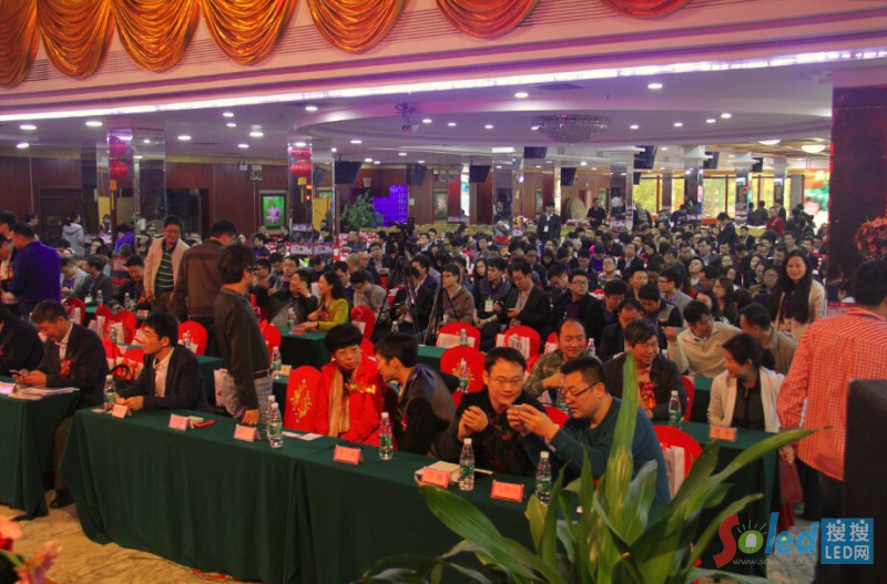 2015�\(ch��ng)(li��n)LED�@ʾ�ИI(y��)�YԴ���ϕ�(hu��)������վ����(hu��)�h�F(xi��n)��(ch��ng)��ǰ��